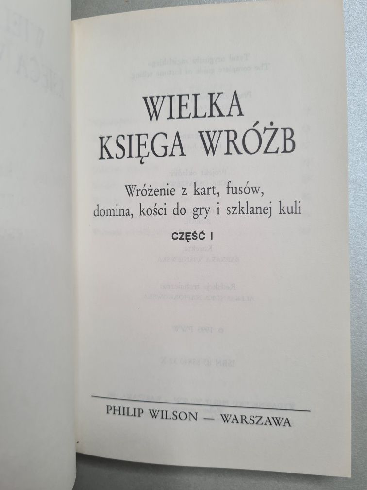 Wielka księga wróżb - Część pierwsza