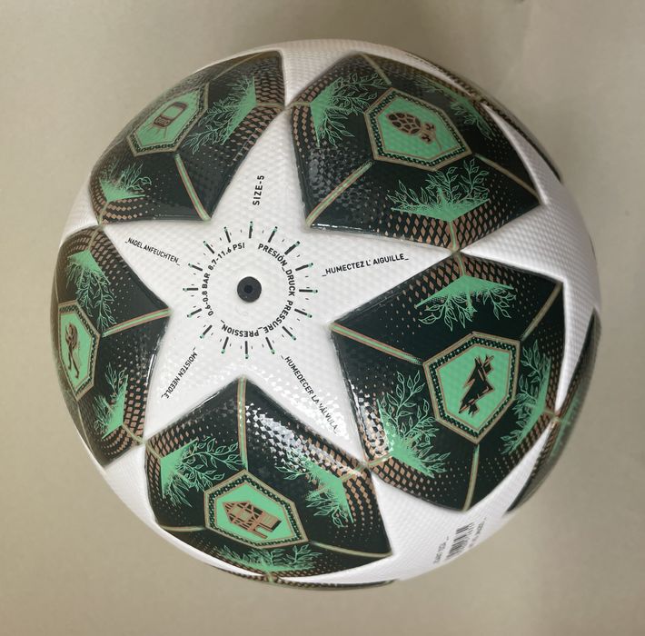 М'яч футбольний Adidas UCL 2025 Munich league BOX JM4205 (р. 4-5)