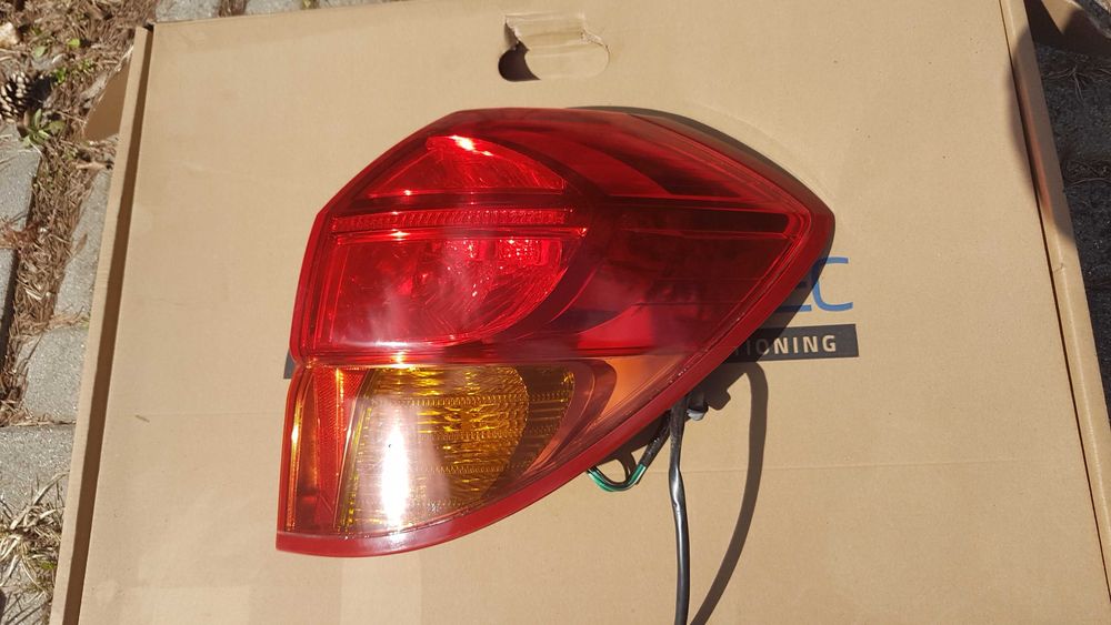 Lampa tylna prawa Subaru Legacy i Outback 02-06