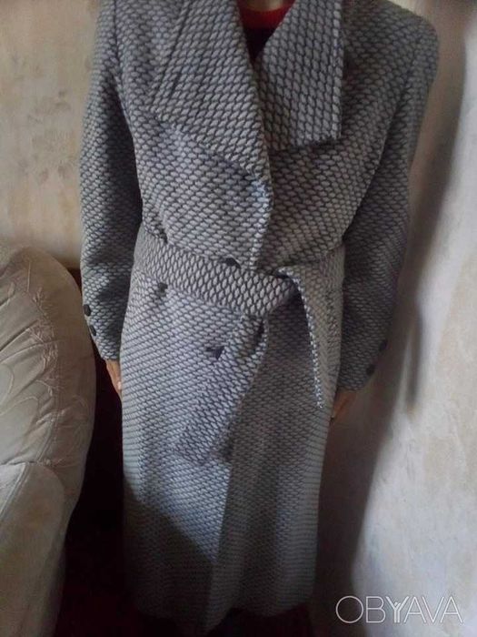 Пальто  женское  длинное