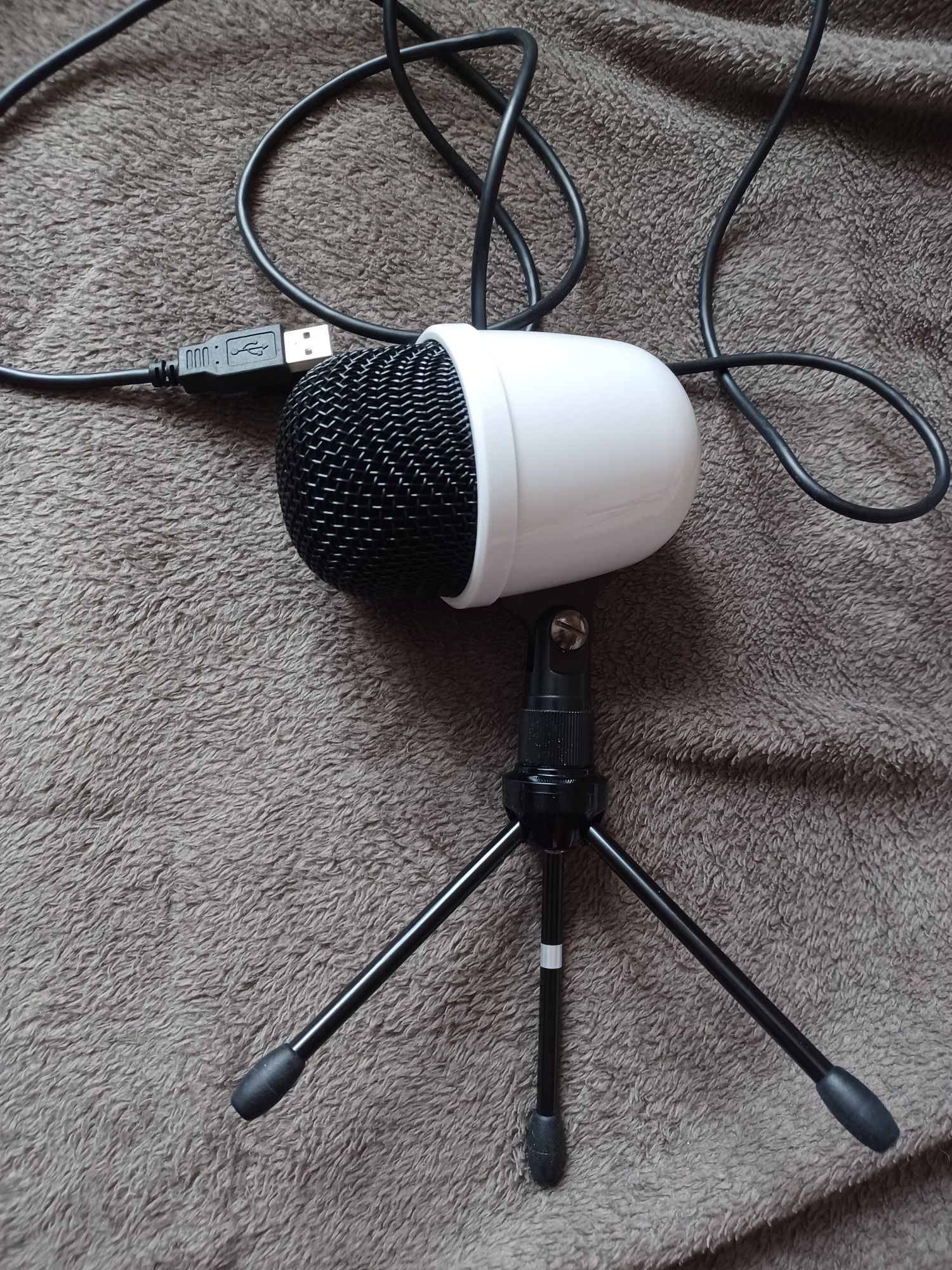 Mikrofon z Amazon