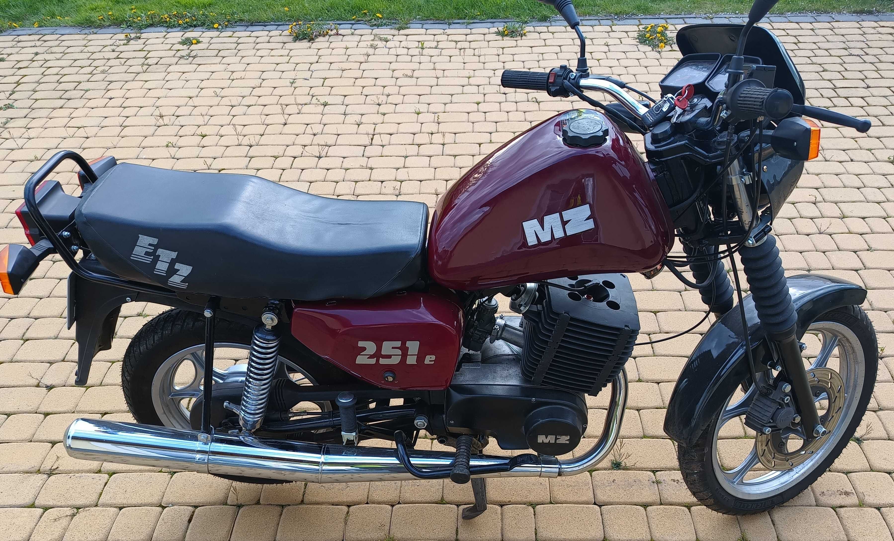 MZ Etz 251 Kanuni