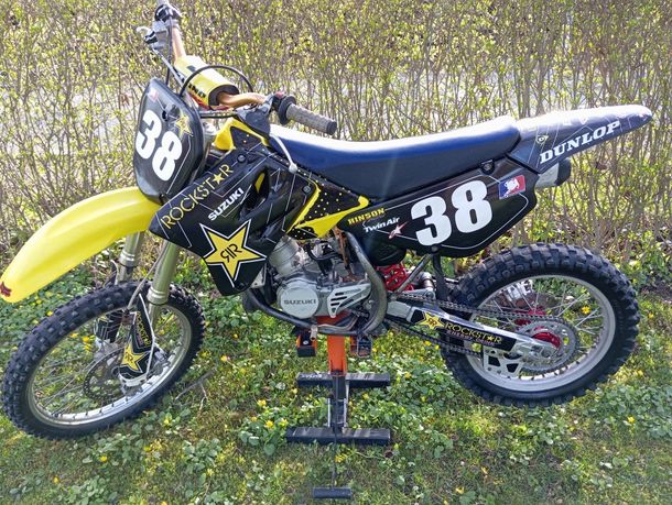 Suzuki RM 85  kx yz SX cr