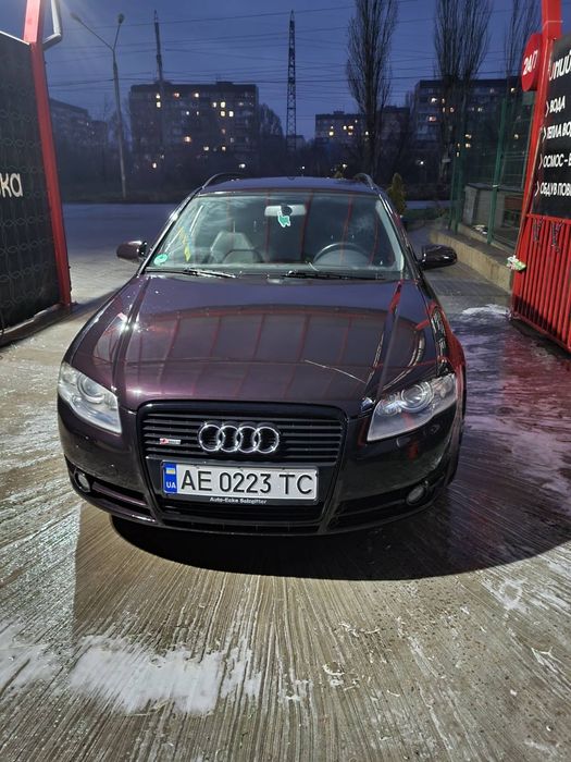 Продам Ауді а4 с лайн