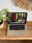 Praktycznie nowy Apple MacBook Air 15” M3 8GB RAM 256GB SSD Starlight