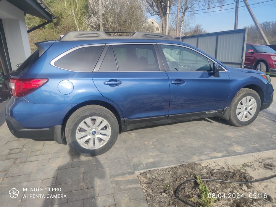 Subaru Outback premium 2019 2.5 4*4 бензин
