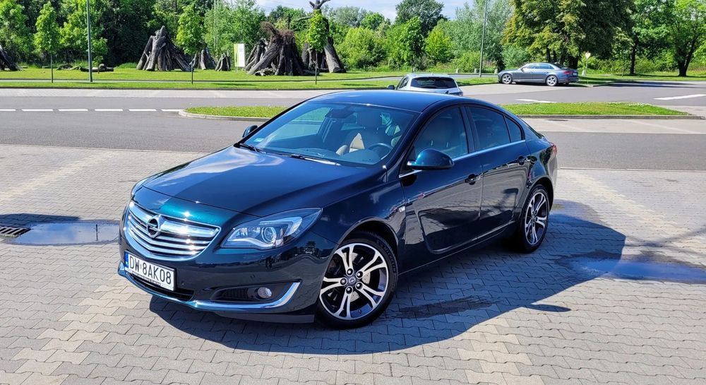Opel Insignia Opel Insignia 2.0T 4x4 S&S Executive + OPC-line + dodatki + krajowy