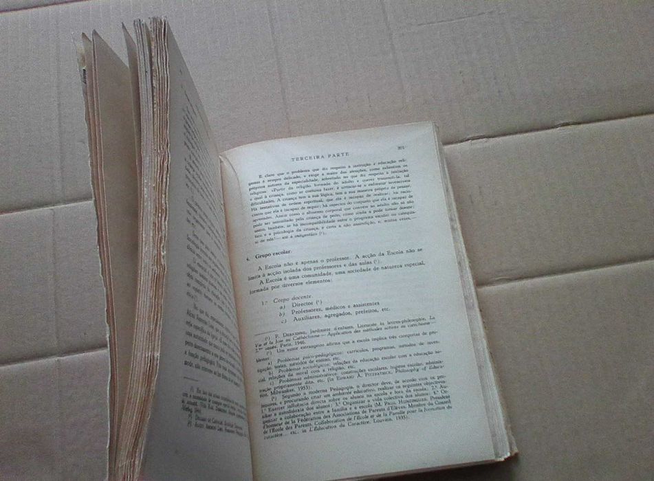 Pedagogia geral  - por abrir