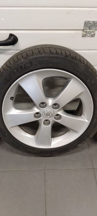 Koła, felgi oryginał Toyota 17, 5x114.3, opony letnie Michelin 225/45
