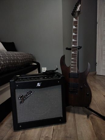 Zestaw gitara elektryczna Ibanez Gio + wzmacniacz Fender Mustang II