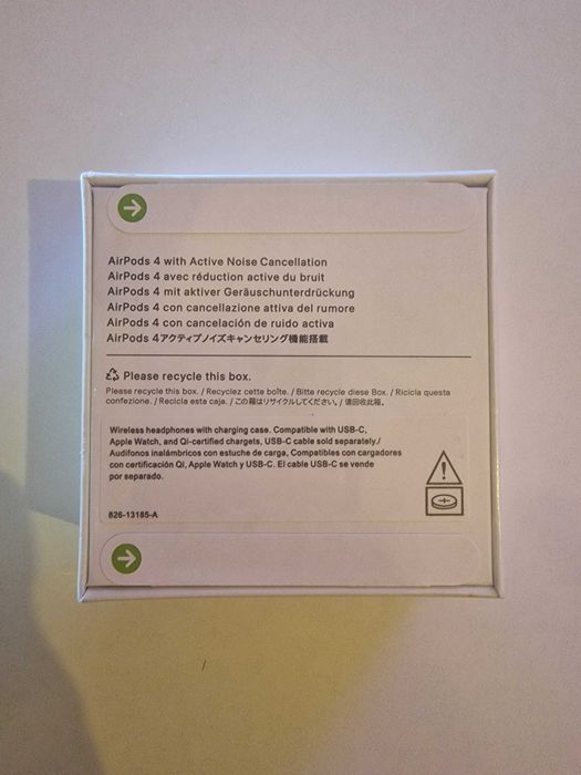 Airpods 4 com inibidor de ruido