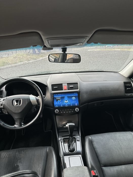 Honda Accord 7 2.0