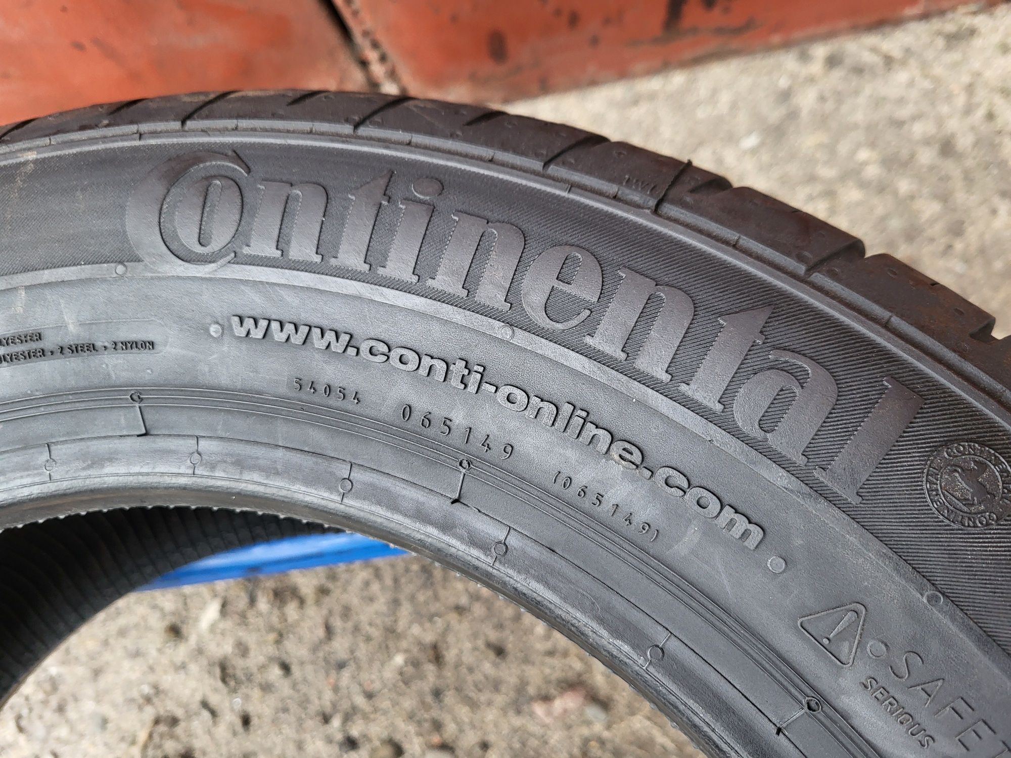 195/60/15 R15 Continental ContiPremiumContact 2 4шт ціна за 1шт шини