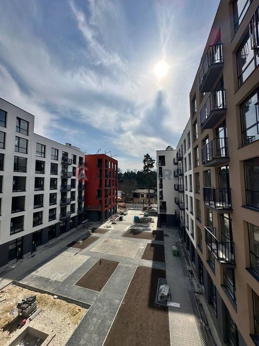 Продаж 2 кімнатної 68,1 м2 в ЖК Грінвуд 3