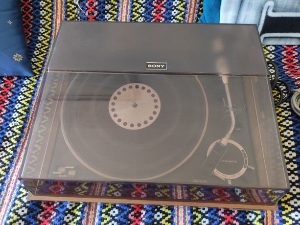 Gira discos Sony 5520