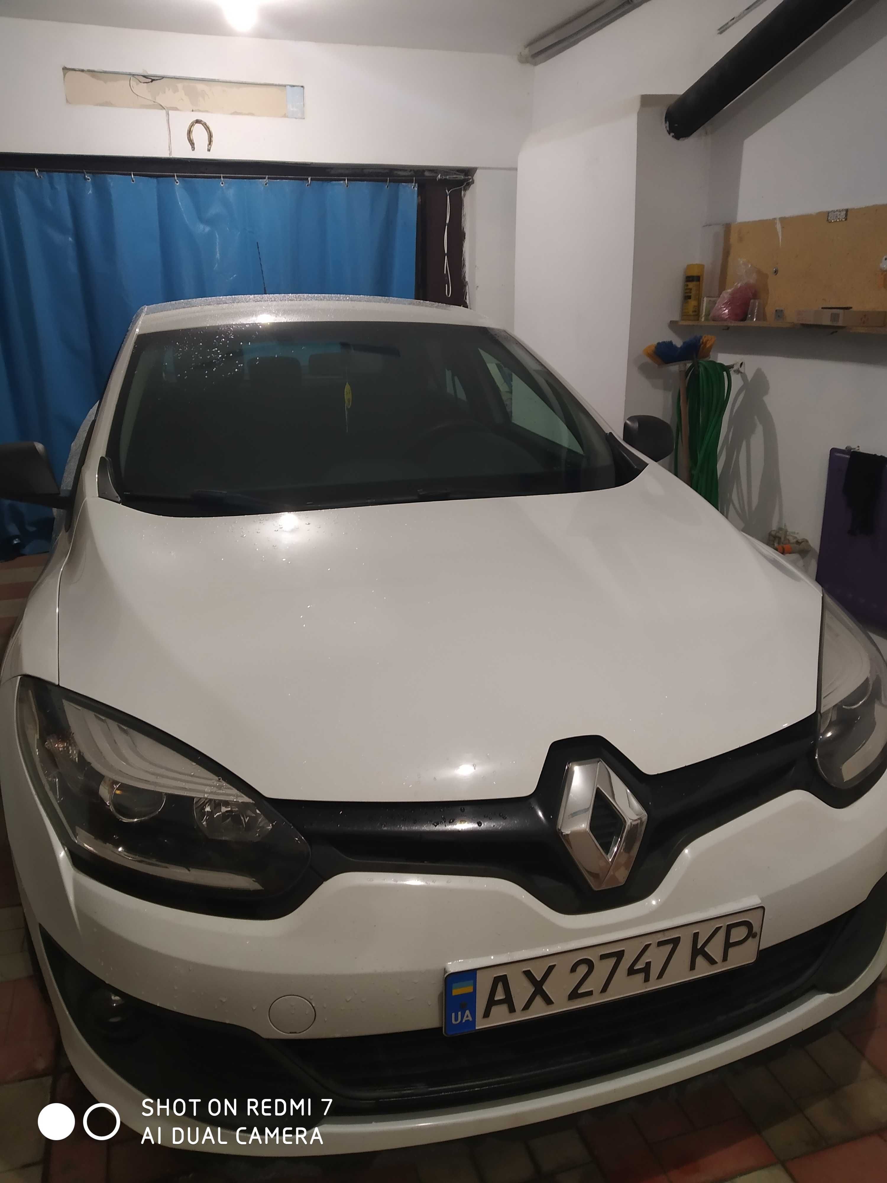 Продам RENAULT Megane