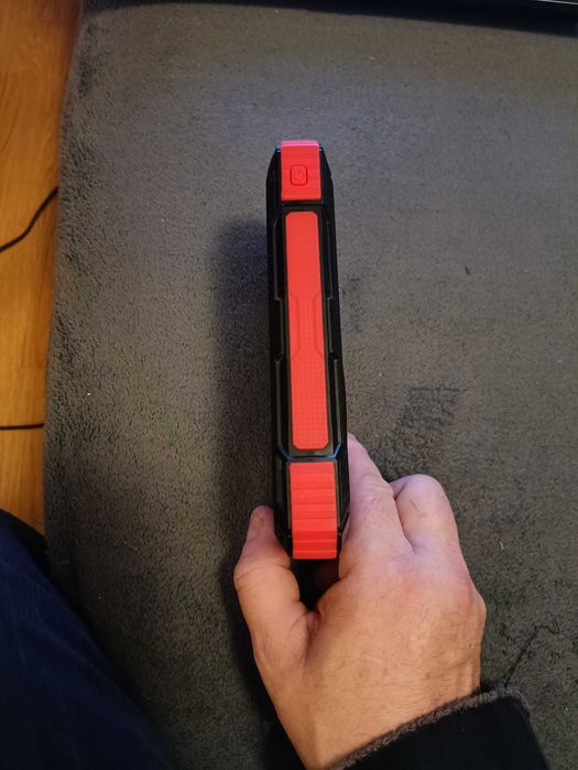 Power Bank 906511. panel solarny 31200mAh ładowarka indukcyjna 4 kable