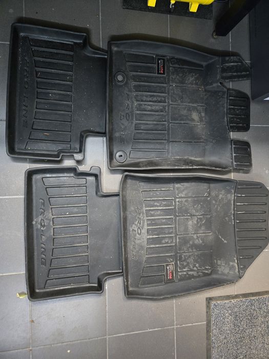 Dywaniki gumowe KIA Xceed Mr 2021 automat.