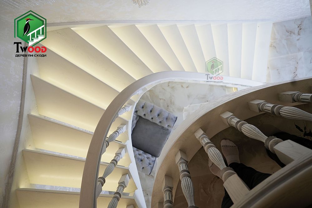 Білі сходи | Відкриті сходи | Сходи із підсвіткою | сходи TWood