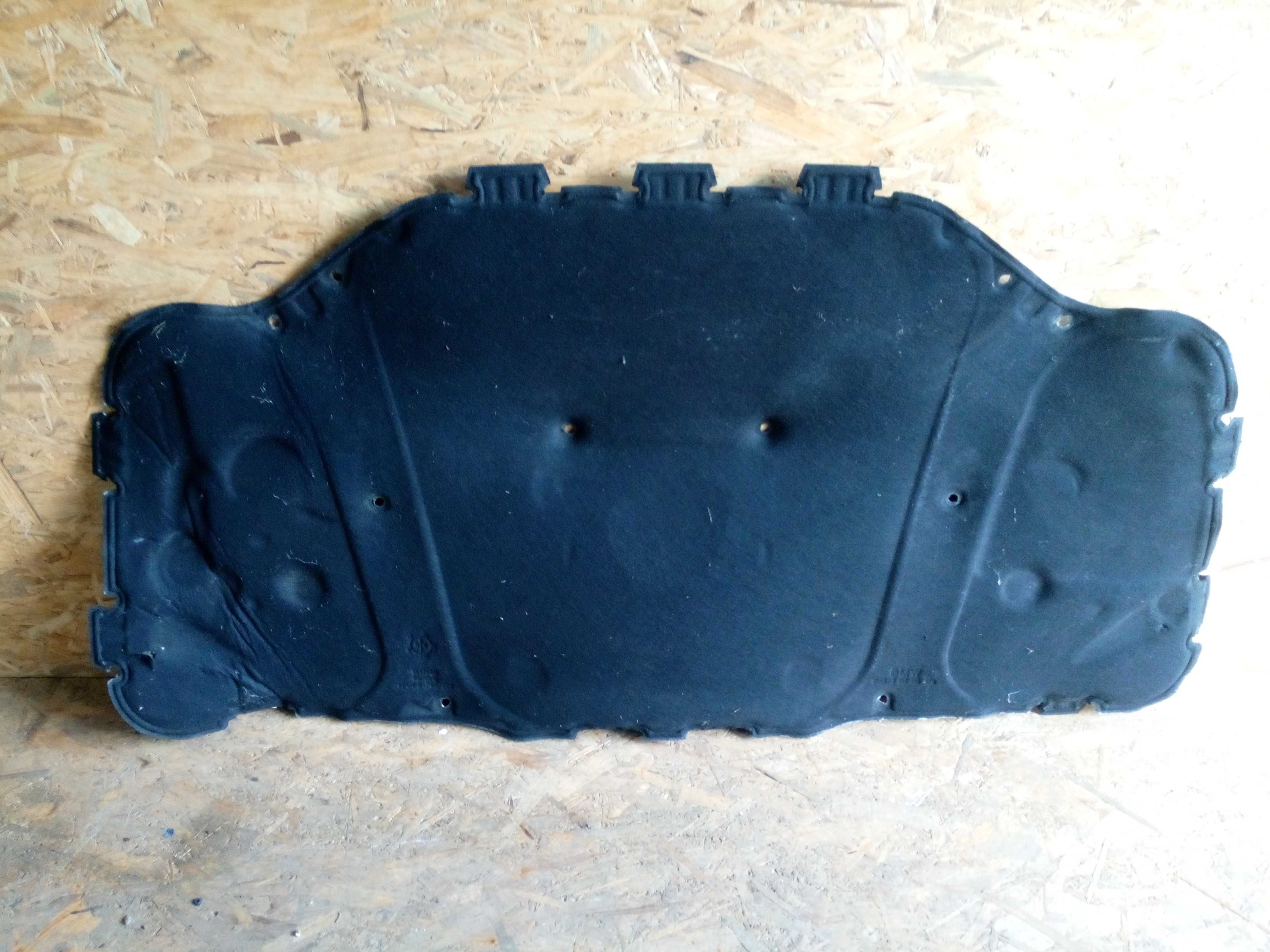 BMW E60 E61 wygłuszka wygłuszenie maski podpinka