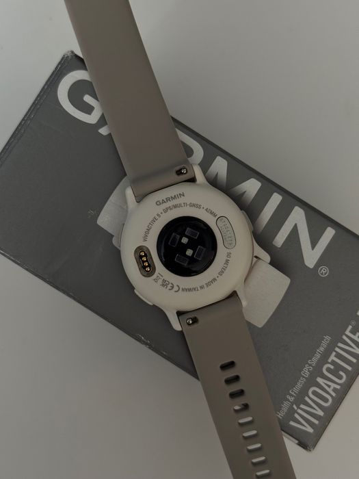 Garmin vivoactive 5