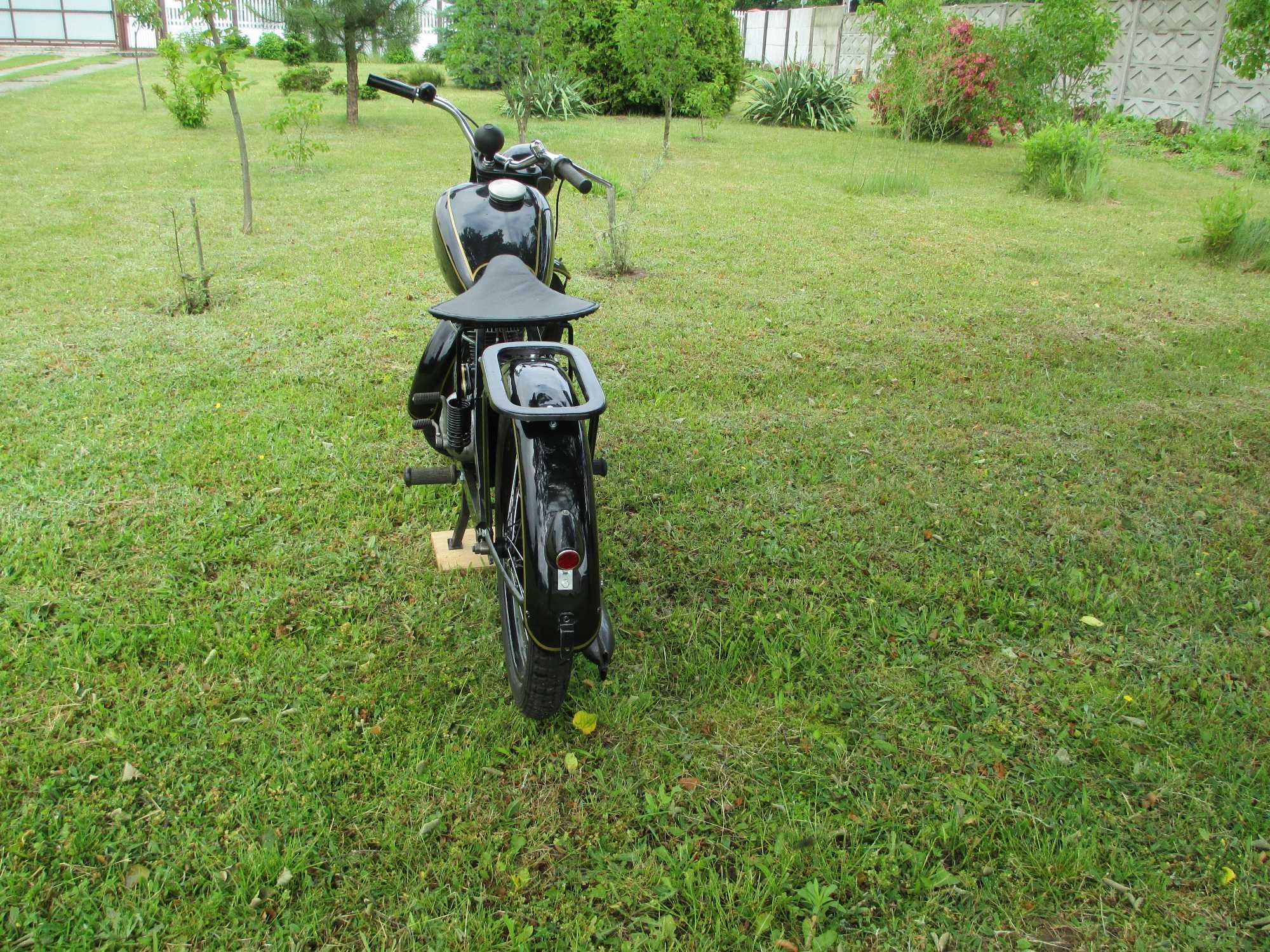 Motocykl SHL m05