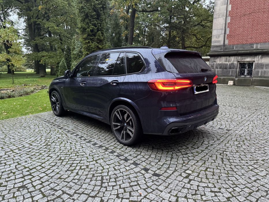 BMW X5 BMW X5 x drive pneumatyka head up szklany dach 3.0 diesel 286 km.