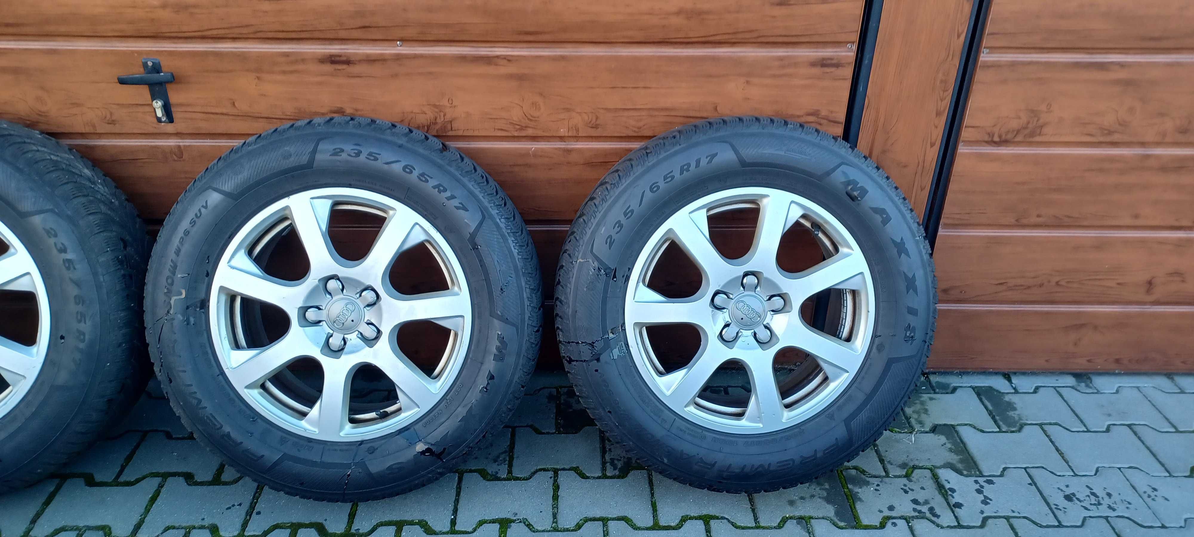 Koła opony zima 235/65/17 AUDI Q5 17" 5x112 ET39 Stan jak nowe 2022r