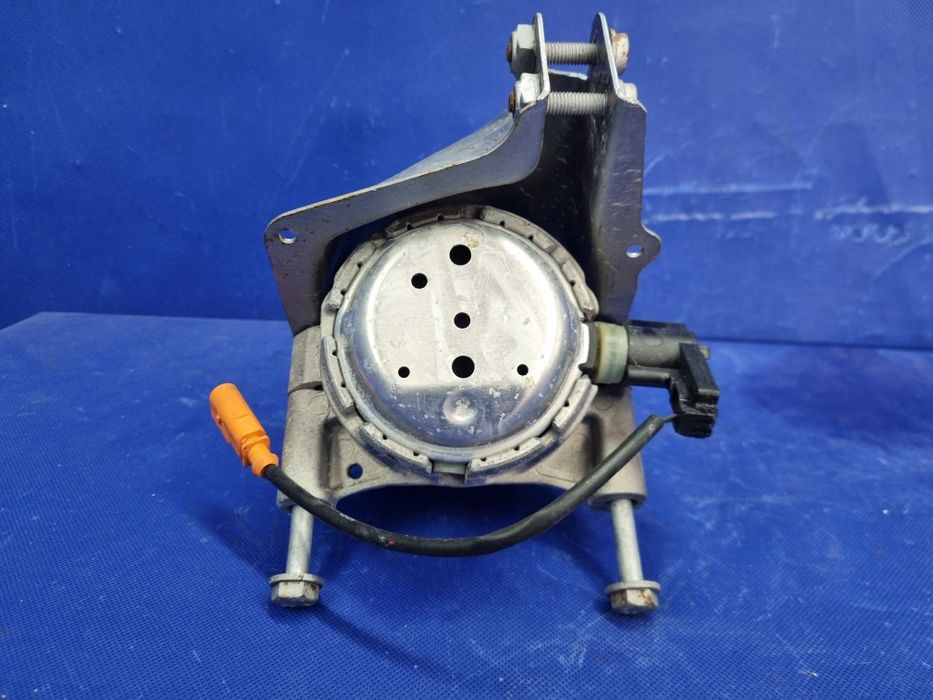 PODUSZKA silnika AUDI A7 C7 łożyskowanie silnika podpora ORYGINAŁ