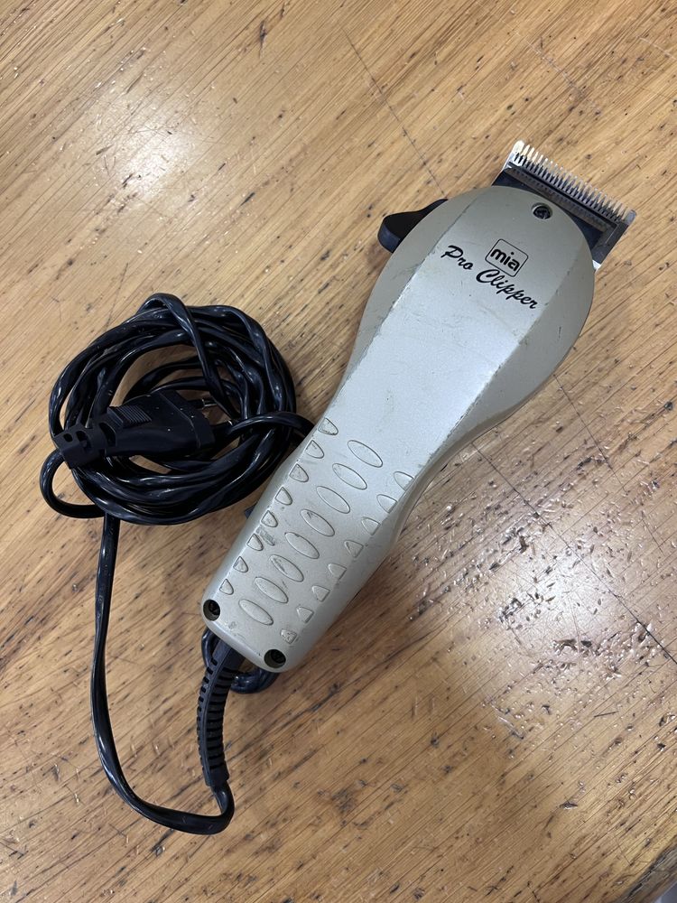 Máquina cortar cabelo MIA Pro Clipper HC-938