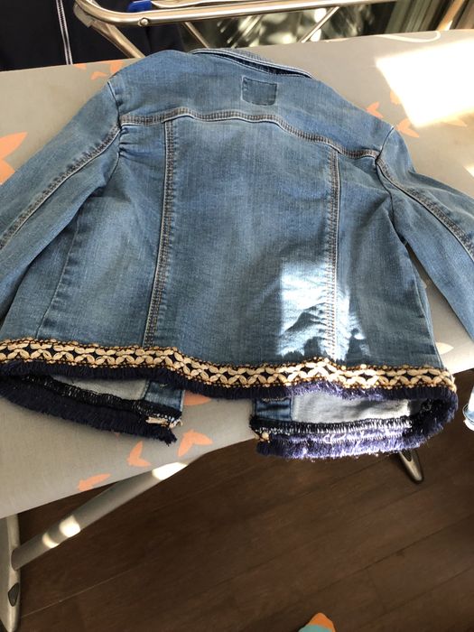 Vendo casaco de ganga Mayoral tamanho 6 anos