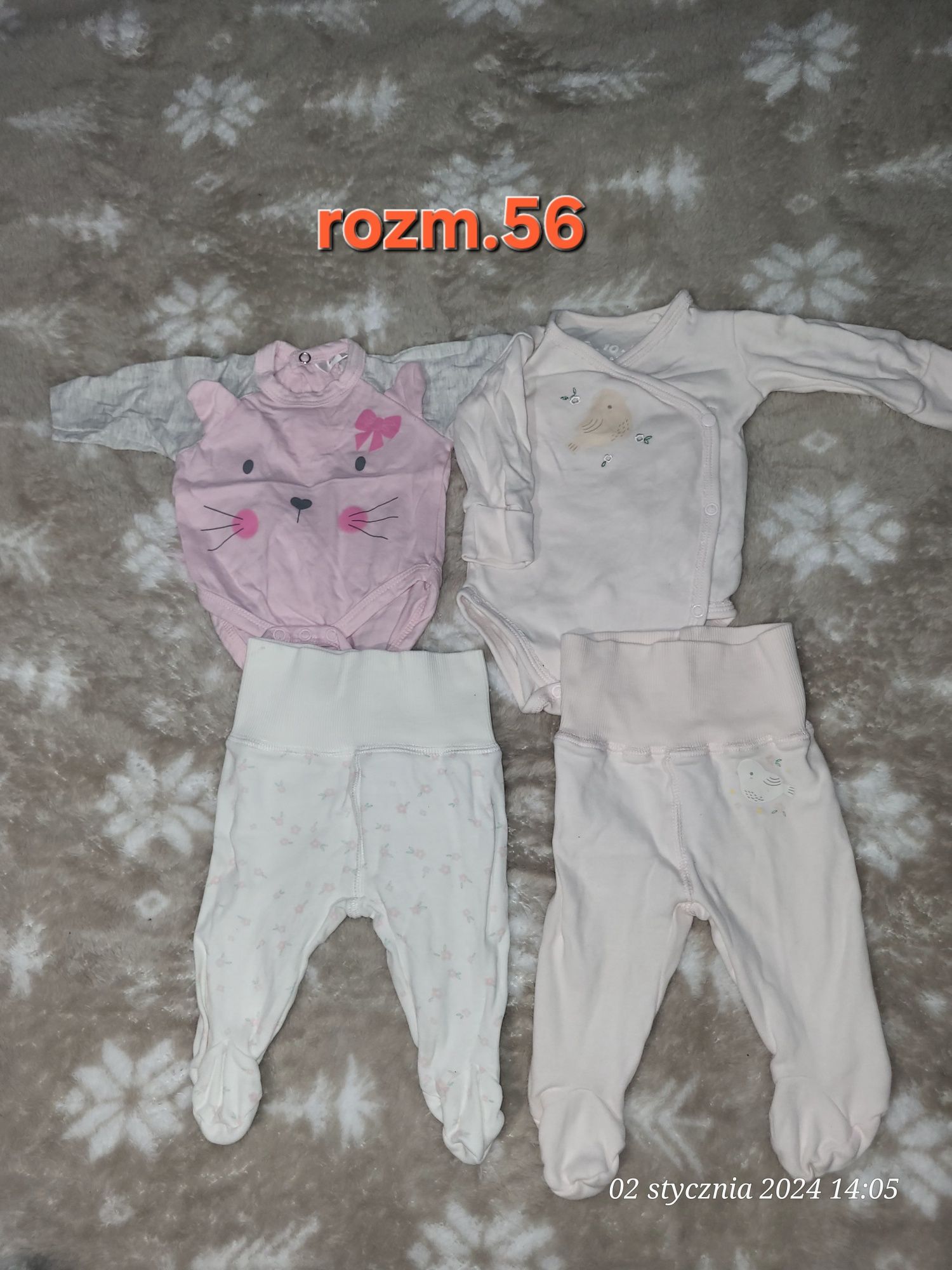 Zestaw ubranek dla dziewczynki 56-74cm