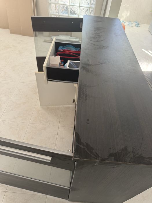 Cristaleira e movel de tv