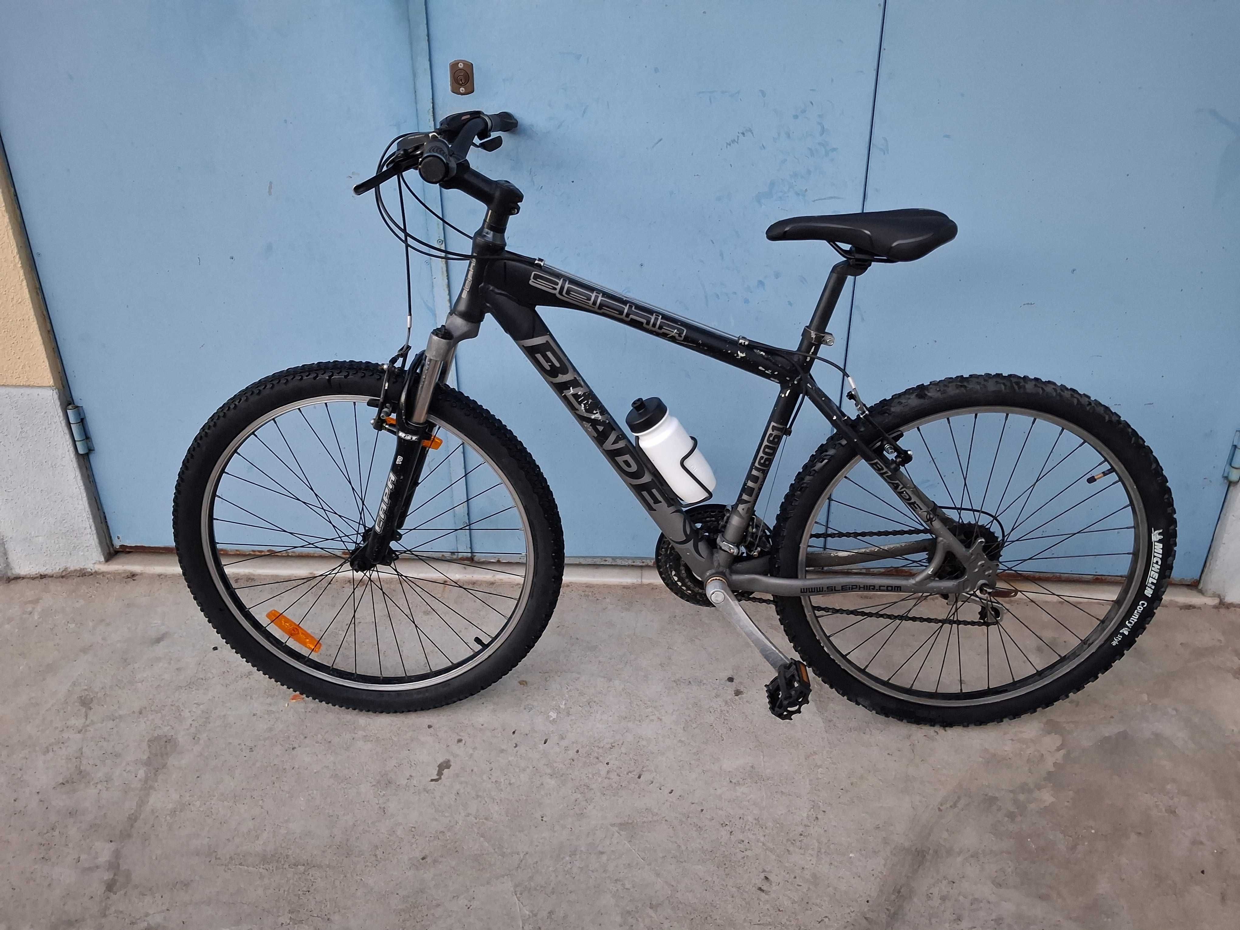 Bicicleta em aluminio roda 26 revisão feita pronta a pedalar