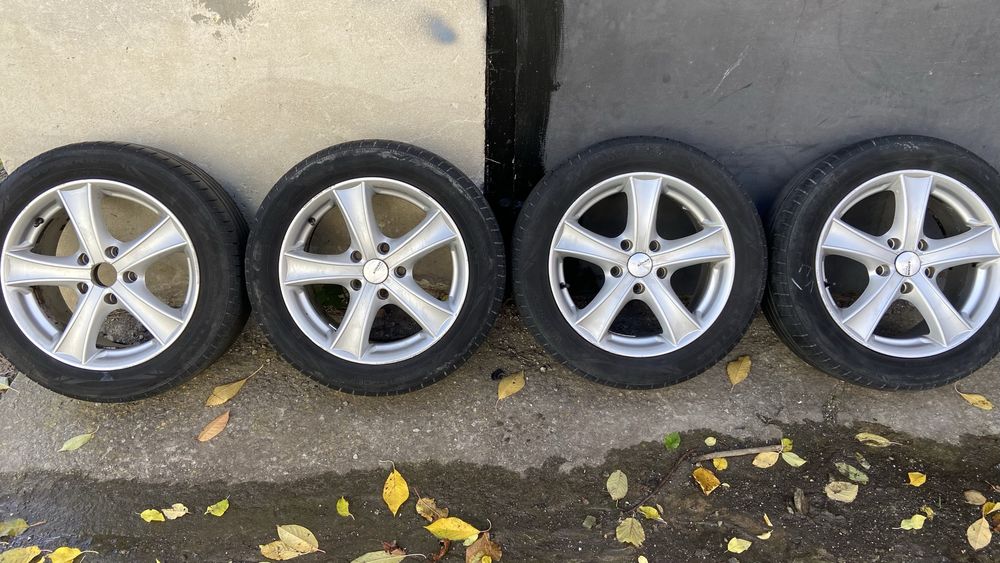 Диски R16 5 114.3 honda civic шини 205/55 r16 nokian 2021