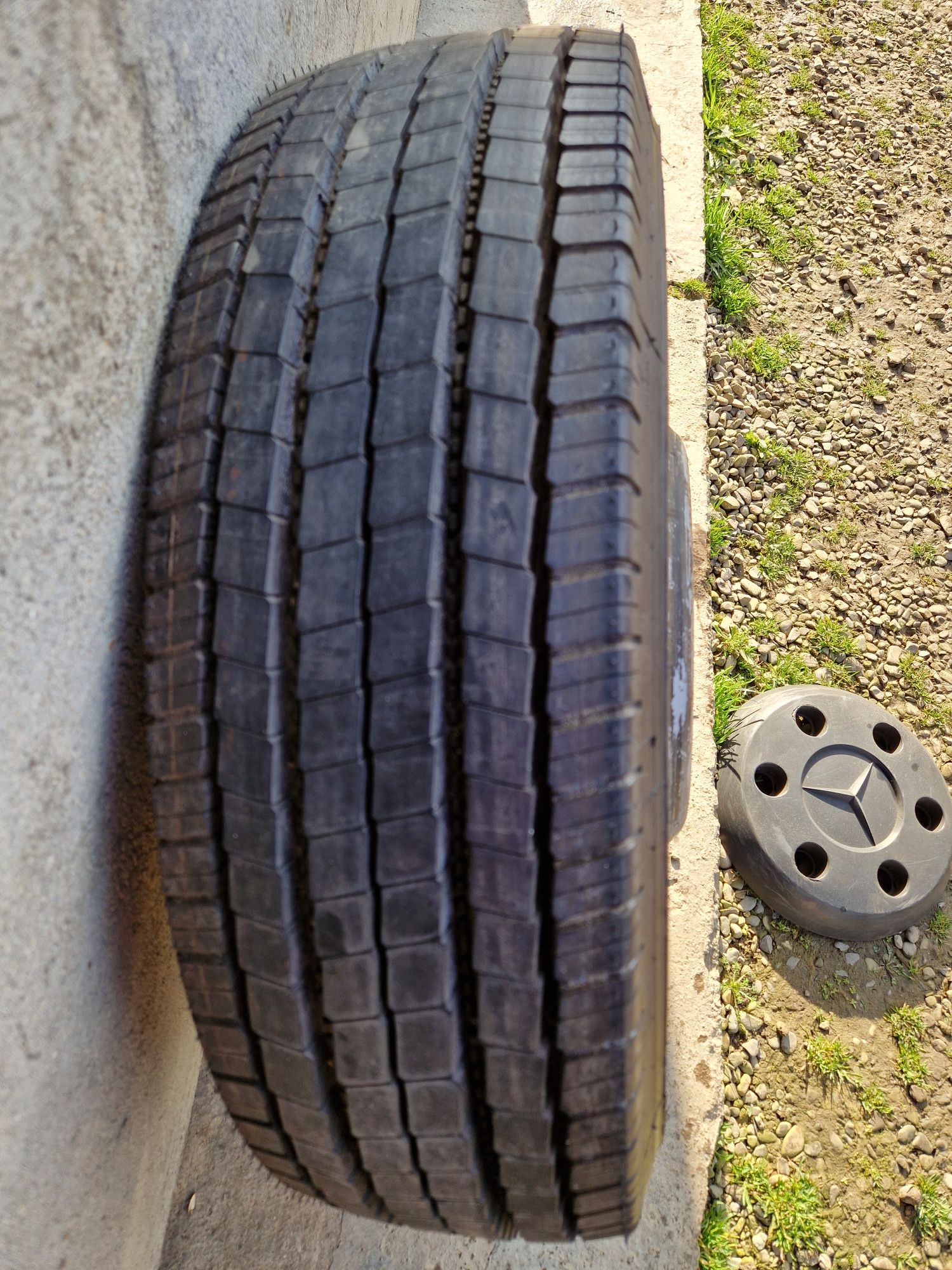 Запаска колесо Mercedes-Benz Vario Rex Варио 205/75 R17.5