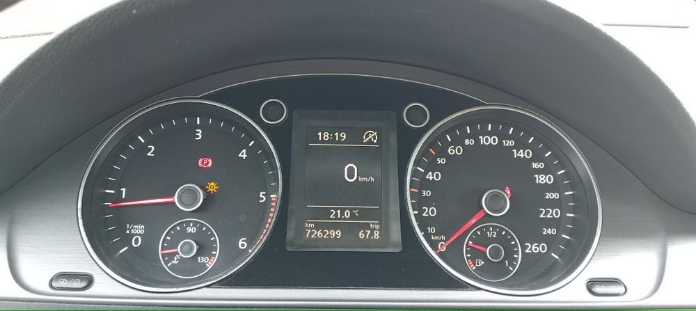 VW Passat 1.6 TDI Ar condicionado