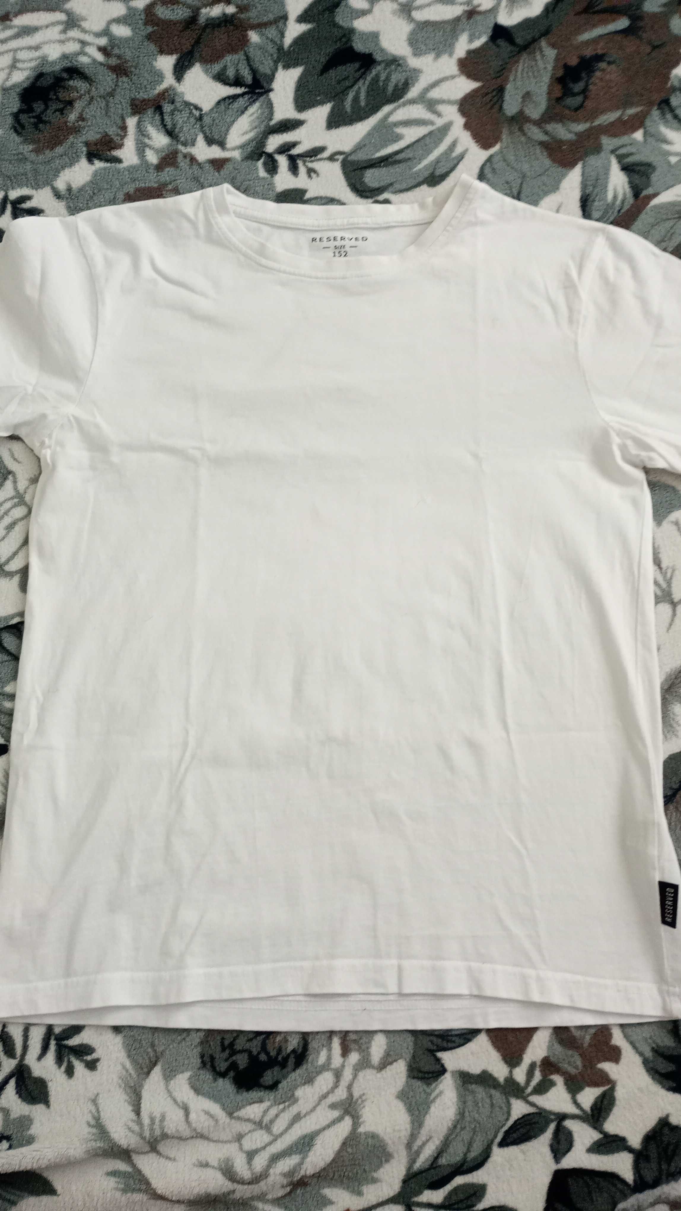 Biały t-shirt  chłopięcy na w-f Reservet r.152