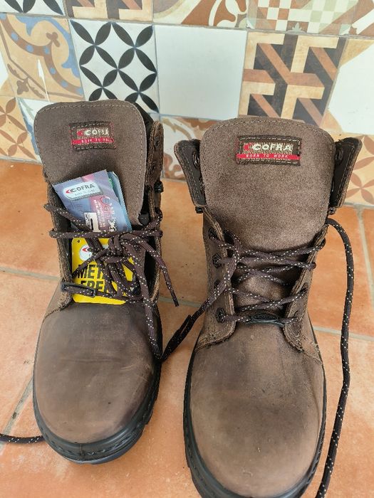Botas proteção cabedal Cofra S3S