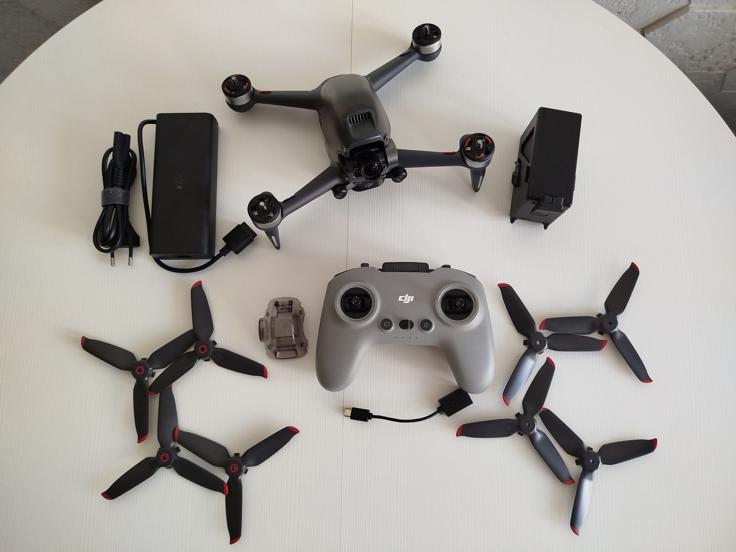 Dji fpv комплект