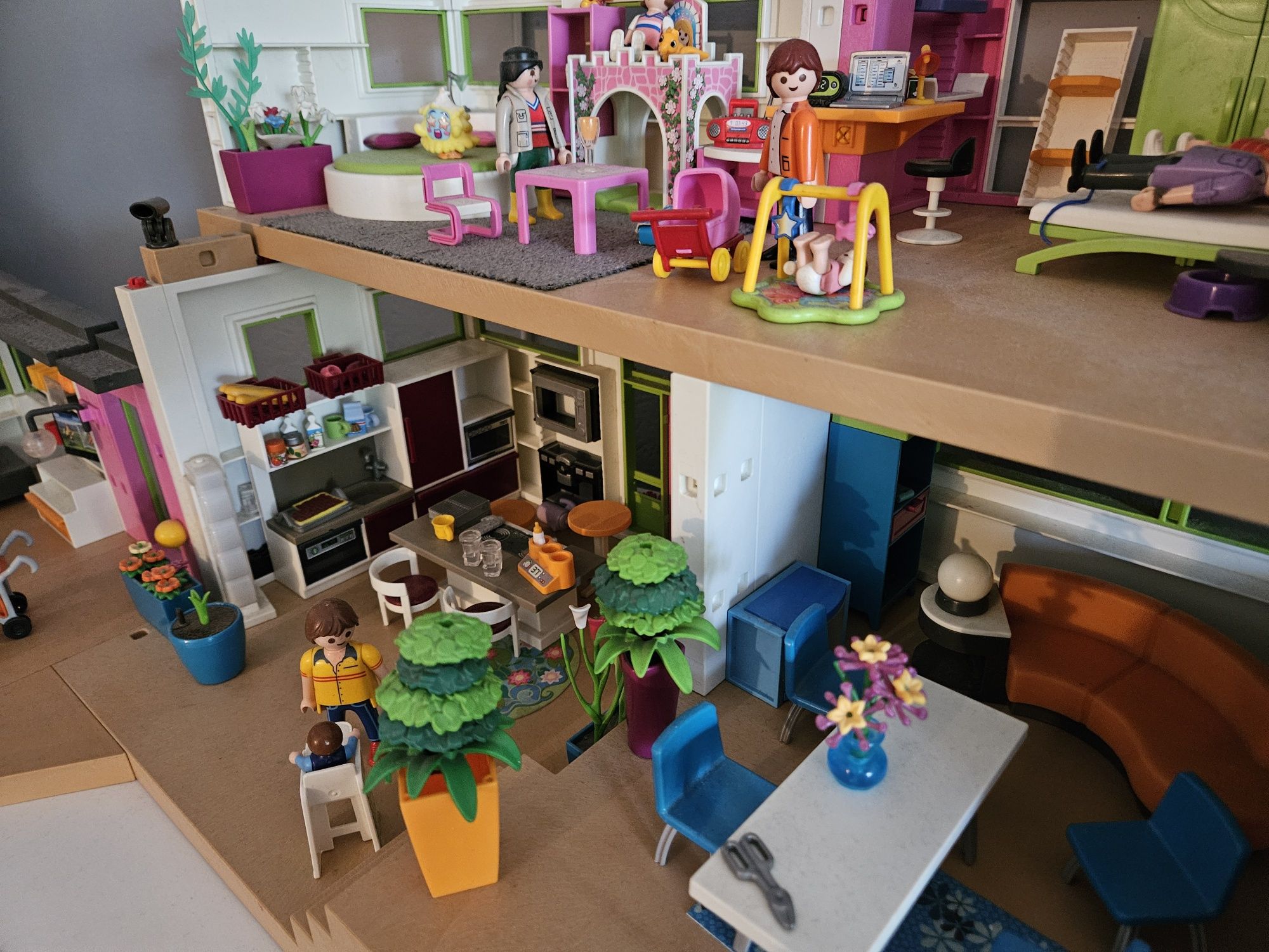 Nowoczesna willa playmobil  duzy dom playmobil plus kamper