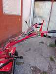 Moto enchada  como nova