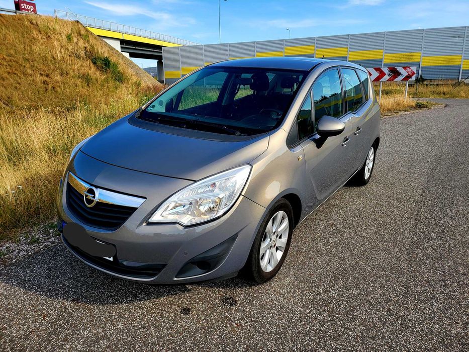 OPEL MERIVA 1.4B klimatronic kameleon alu hak tempomat JAK NOWA