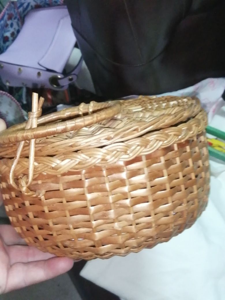 Cesta toda em Verga toda nova para costura