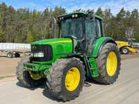 Ciągnik John Deere 6320