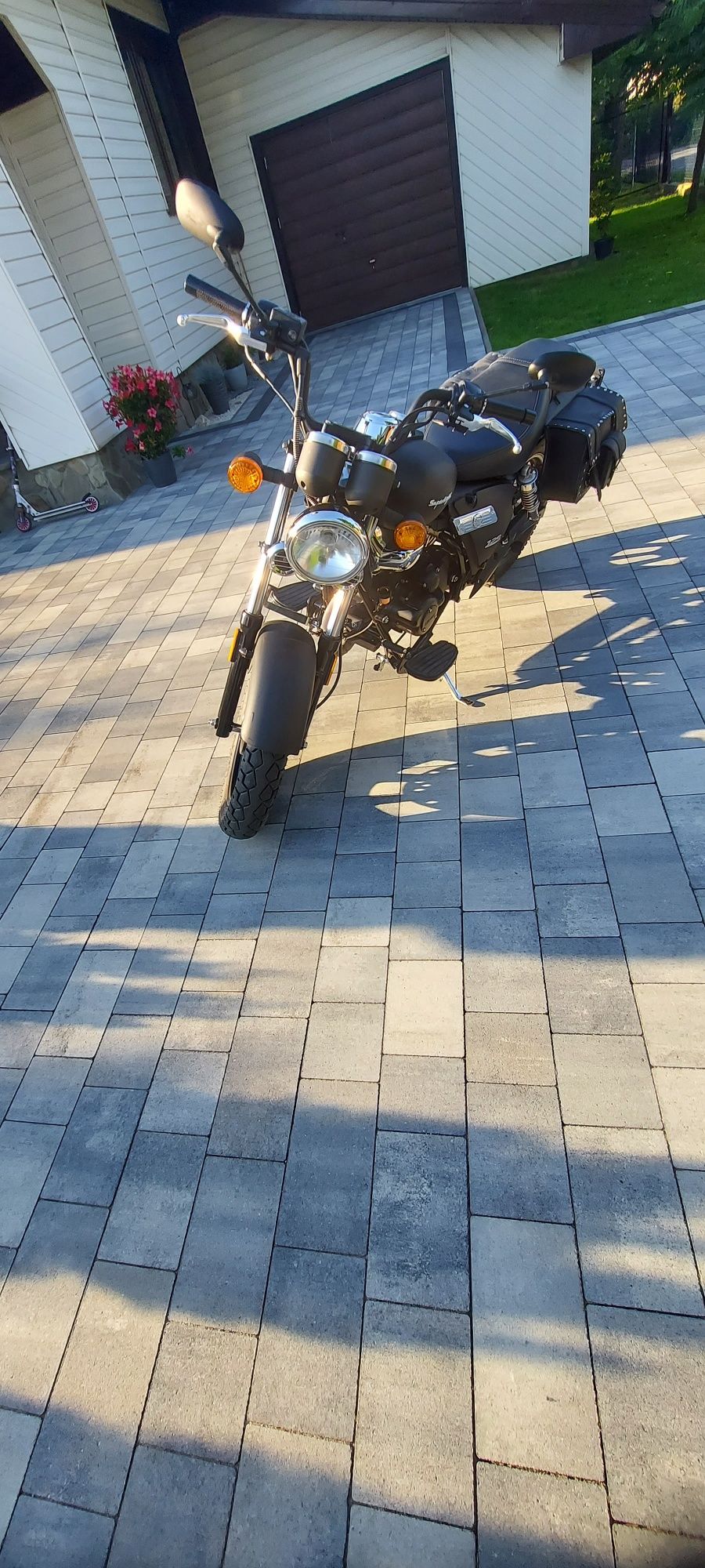 Keeway Superlight 125
