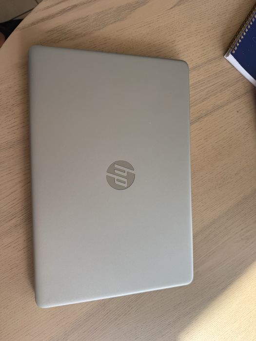 Portatil HP i7 excelente