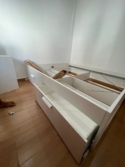 Estrutura da cama c/arrumacão