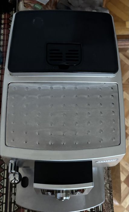 Кавомашина Delonghi Magnifica C