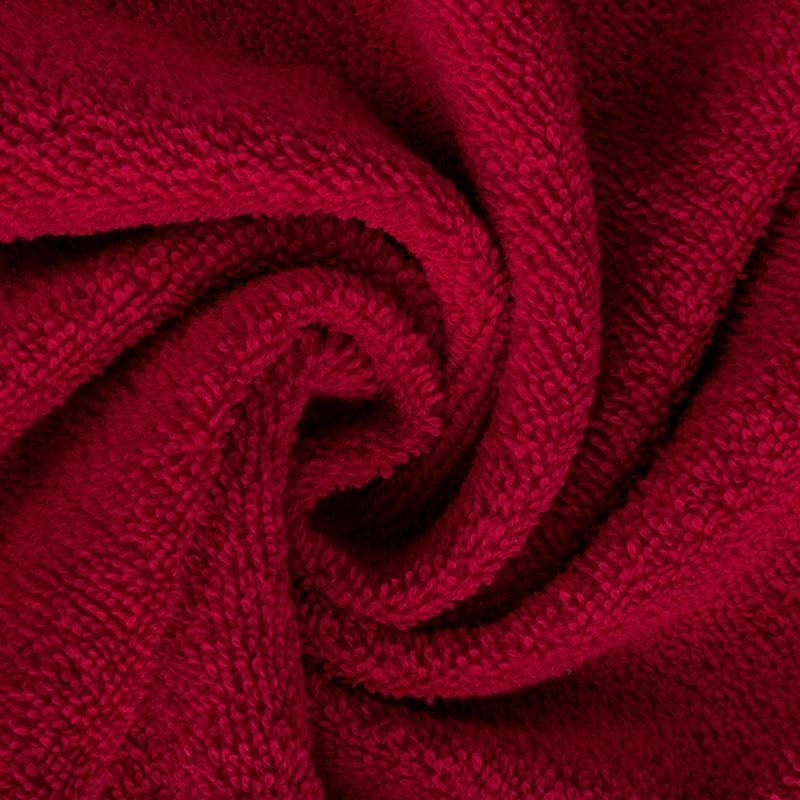 Ręcznik 50x90 czerwony z ozdobną welurową bordiurą